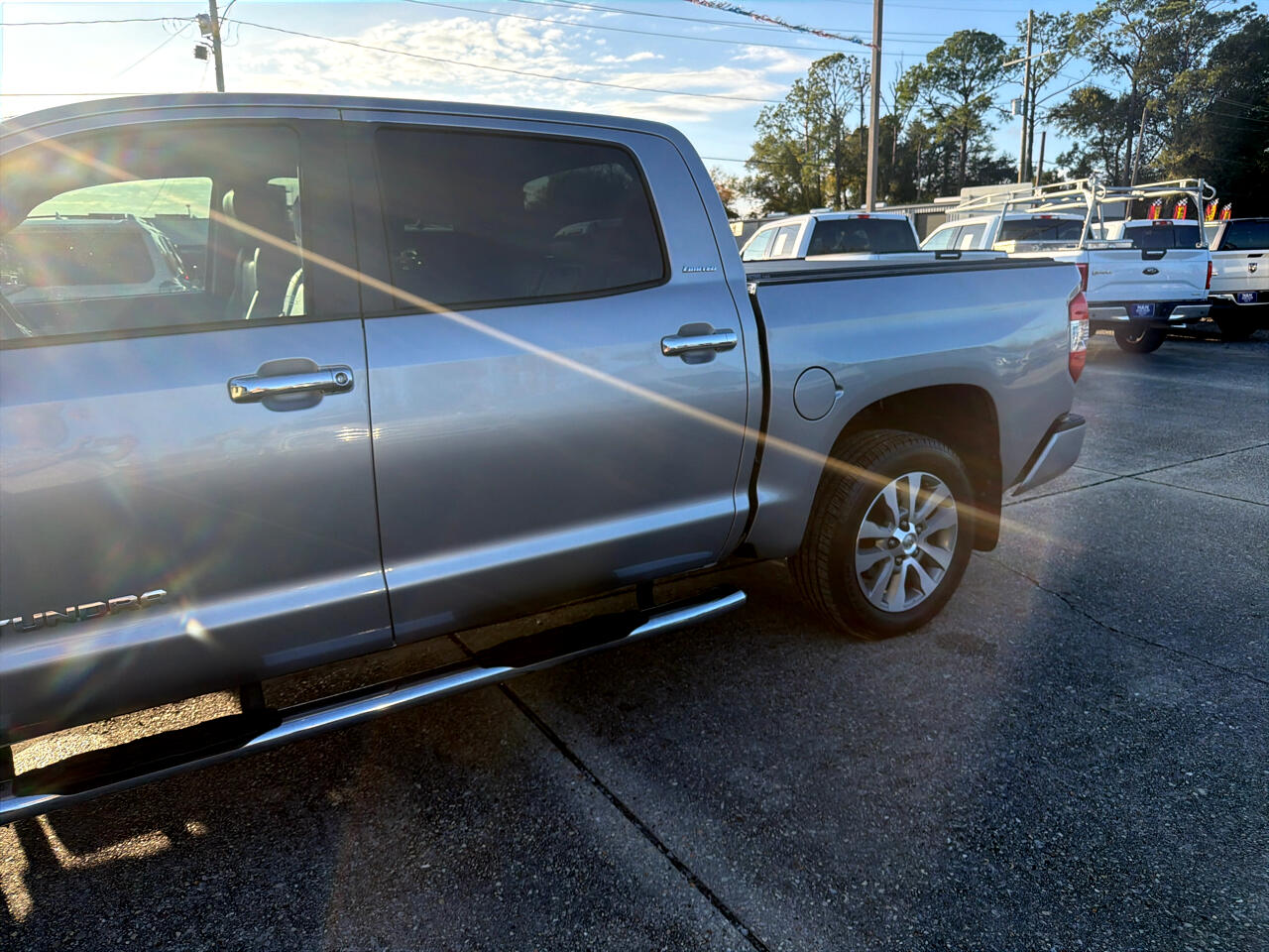 Toyota Tundra Limited 5.7L FFV CrewMax 4WD 2017