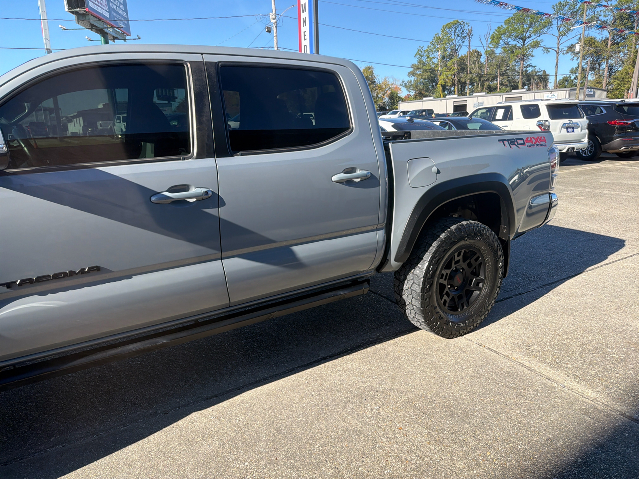 Toyota Tacoma TRD Offroad Dbl Cab 4WD at 2020