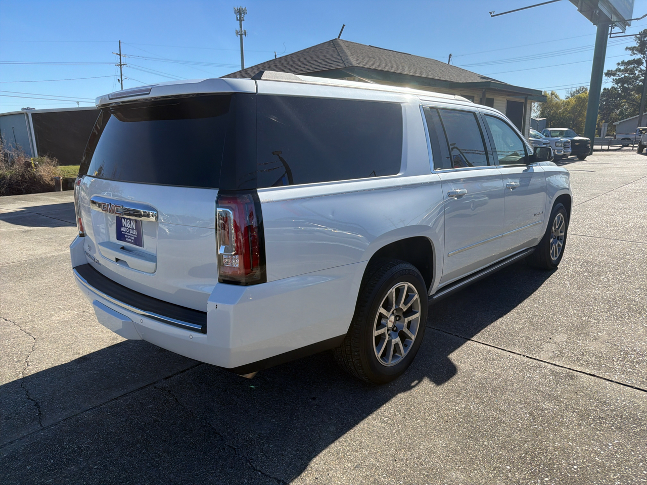 GMC Yukon XL Denali 2WD 2016