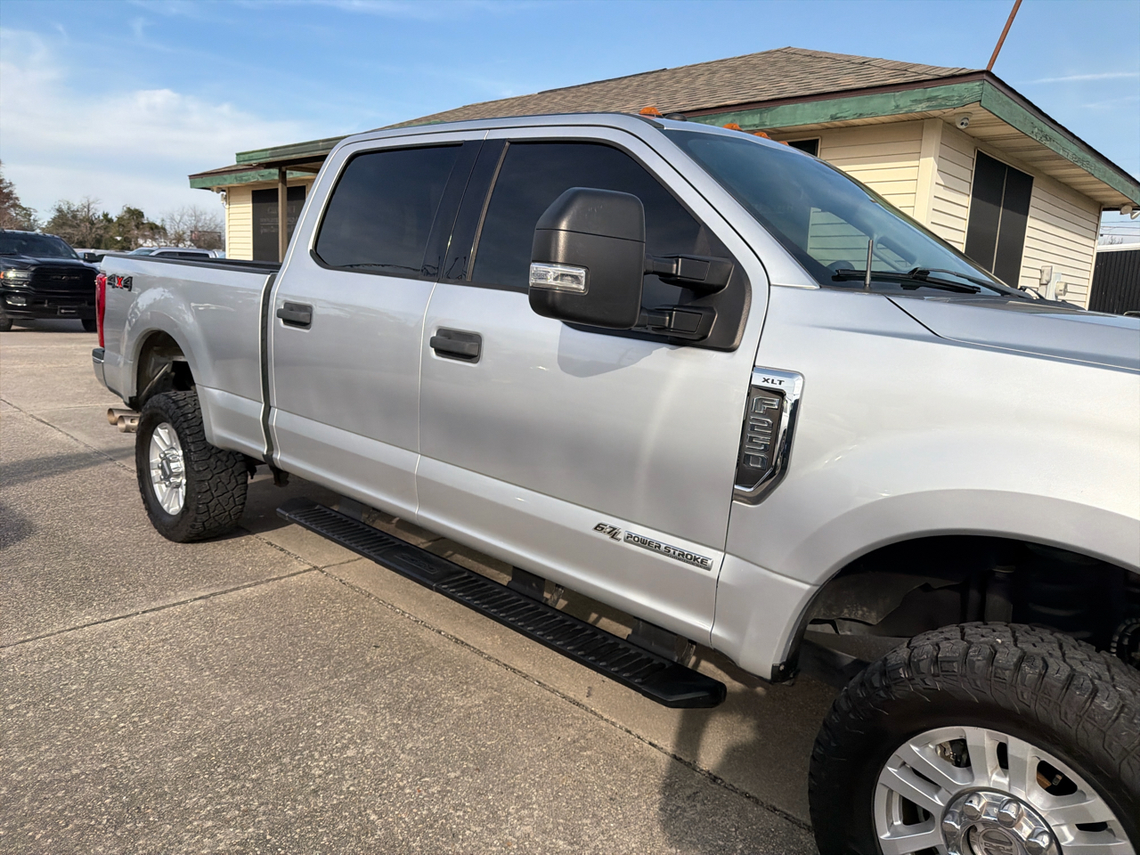 Ford F-250 SD XLT Crew Cab 4WD 2019