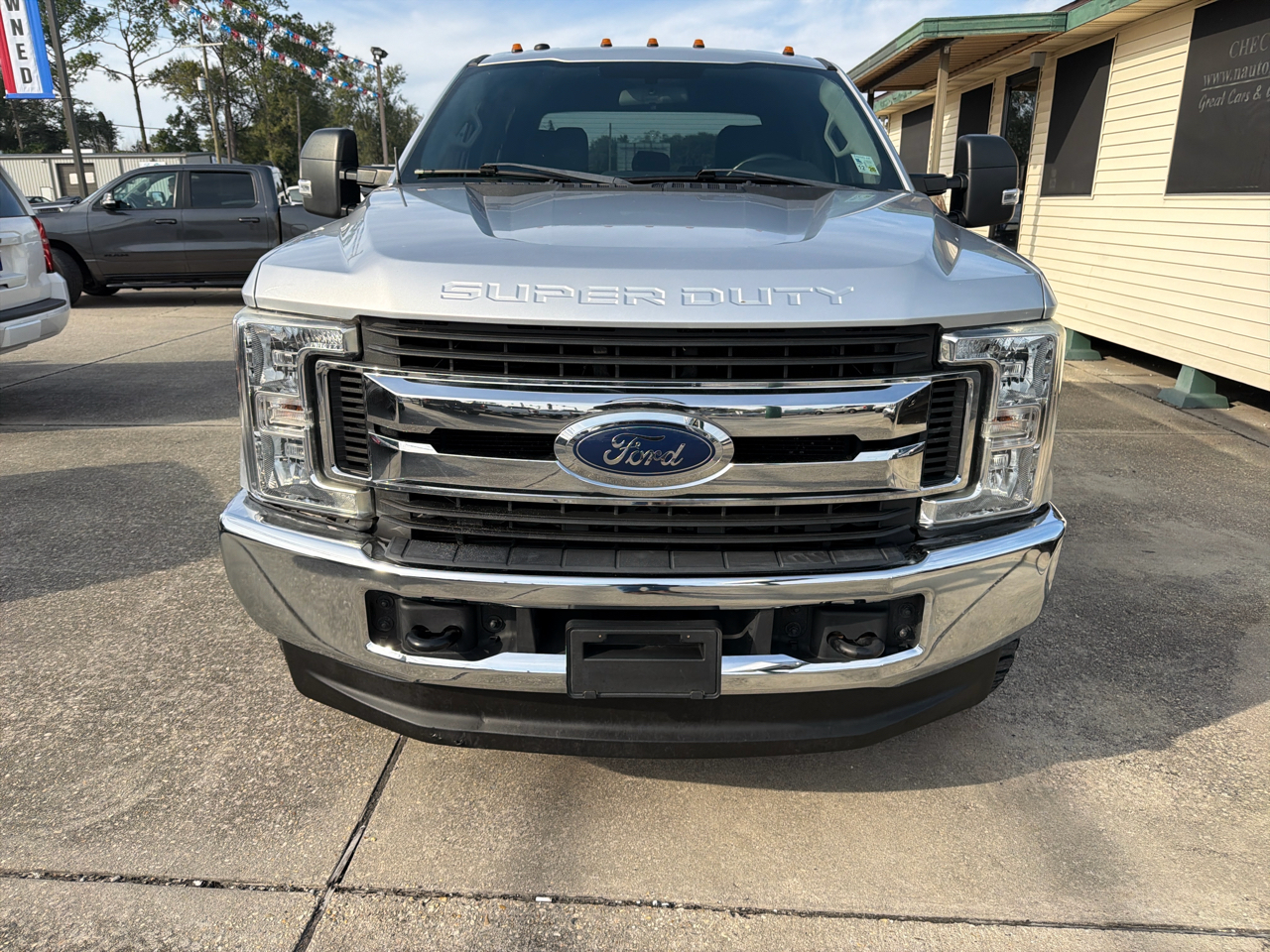 Ford F-250 SD XLT Crew Cab 4WD 2019