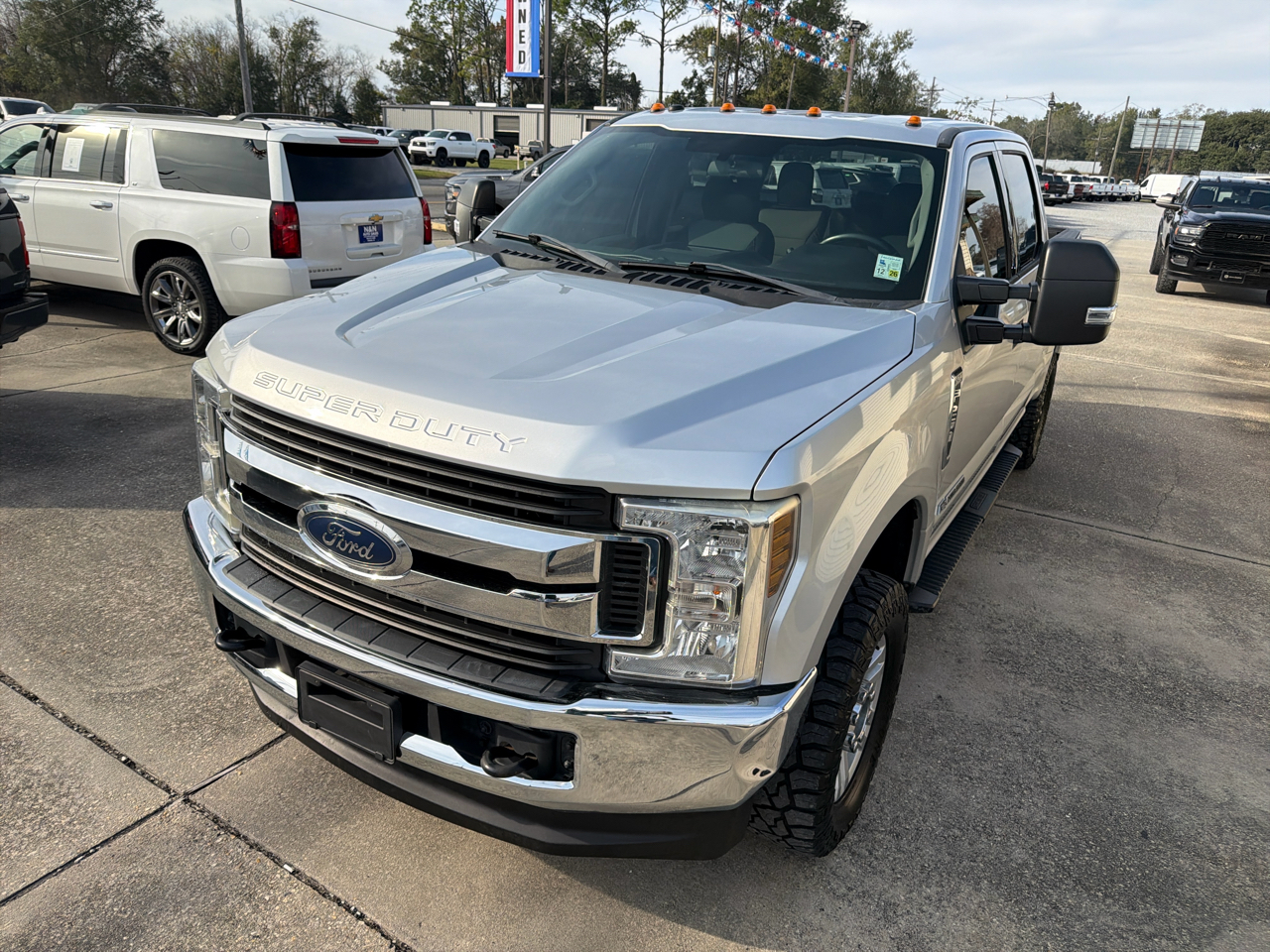 Ford F-250 SD XLT Crew Cab 4WD 2019