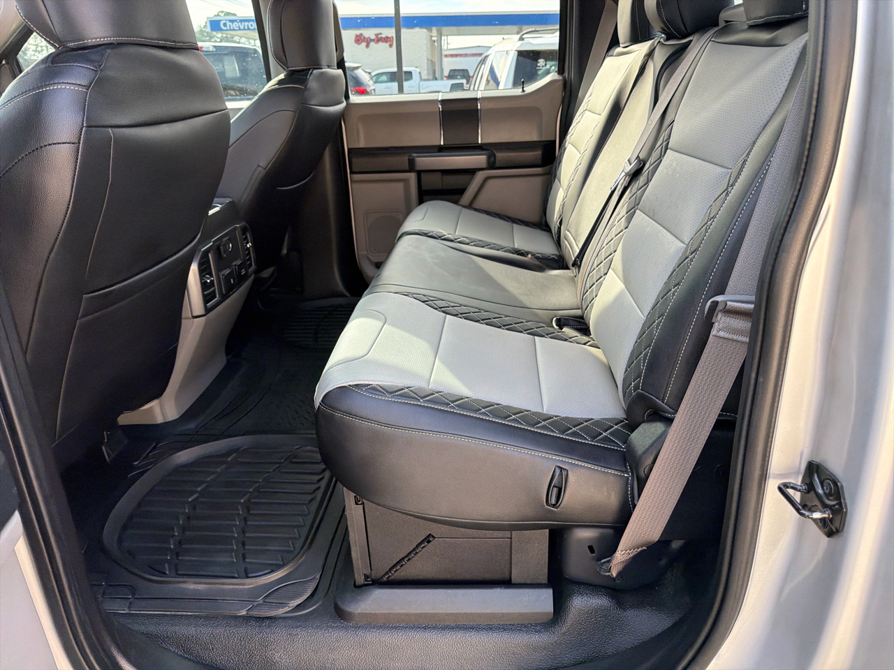 Ford F-250 SD XLT Crew Cab 4WD 2019