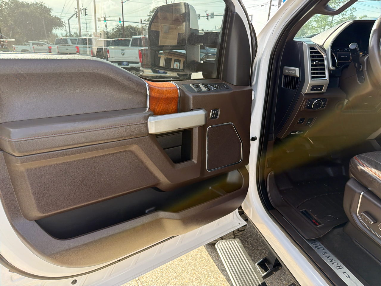 Ford F-250 SD King Ranch Crew Cab 4WD 2017