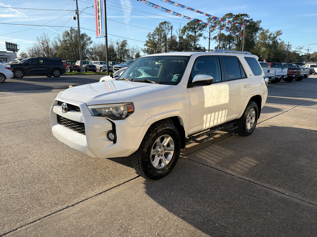 Toyota 4Runner SR5 2WD 2016