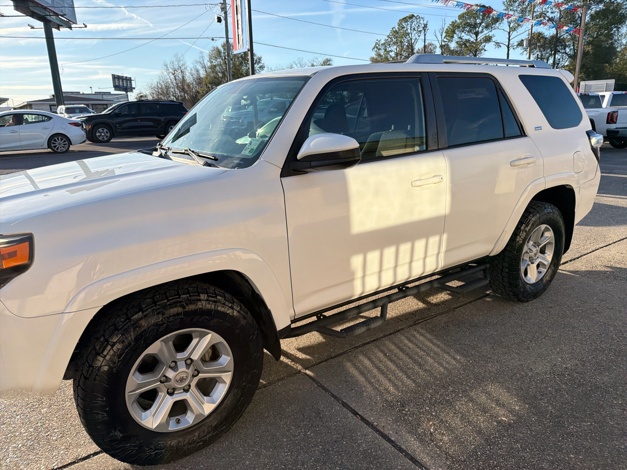 Toyota 4Runner SR5 2WD 2016