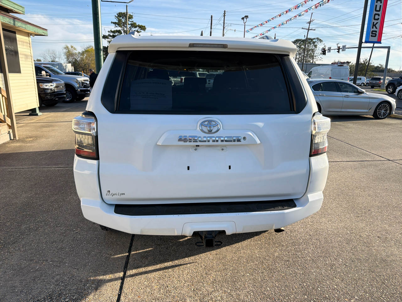 Toyota 4Runner SR5 2WD 2016