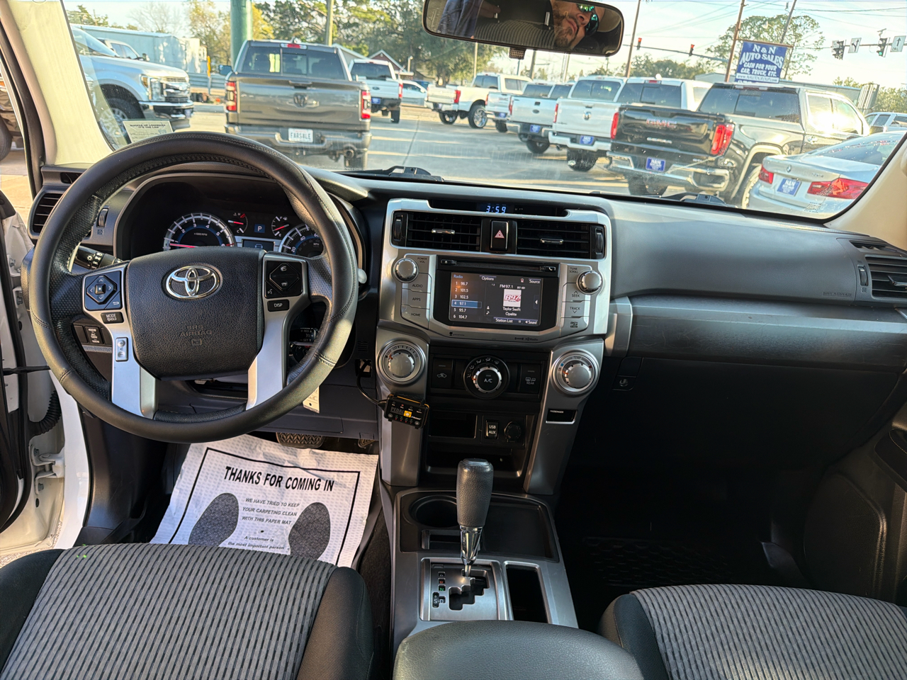 Toyota 4Runner SR5 2WD 2016