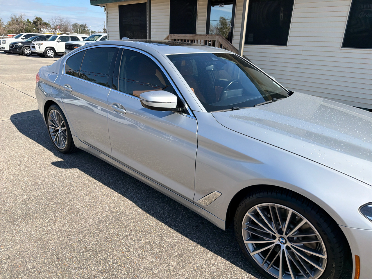 BMW 5-Series 530i 2019