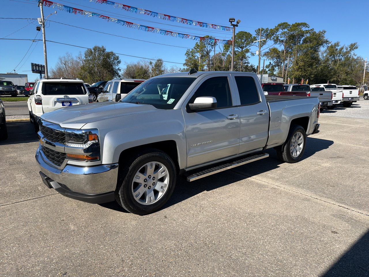 Chevrolet Silverado 1500 LT Double Cab 2WD 2019