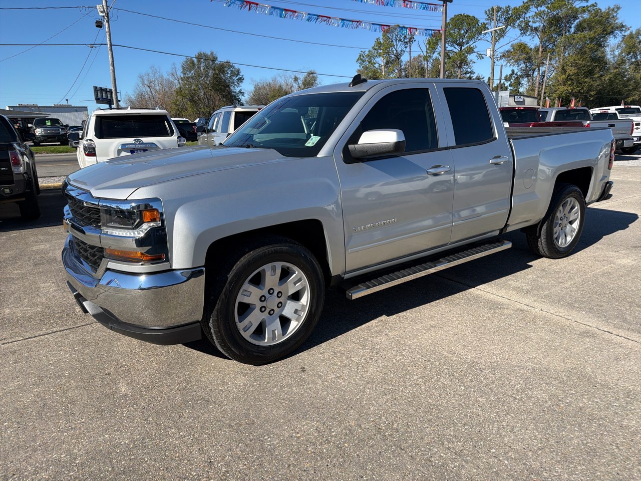 Chevrolet Silverado 1500 LT Double Cab 2WD 2019