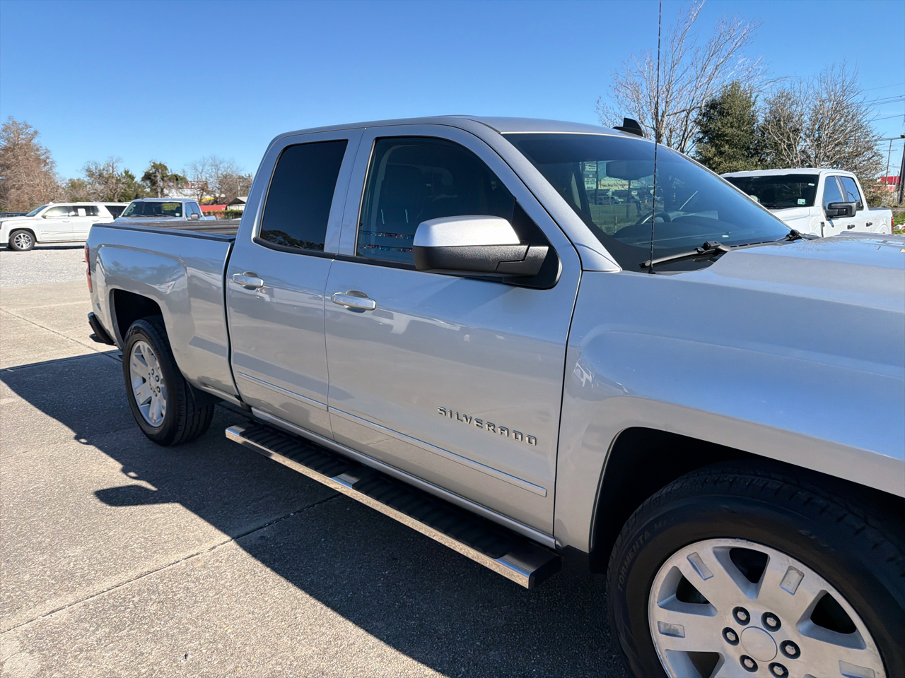 Chevrolet Silverado 1500 LT Double Cab 2WD 2019