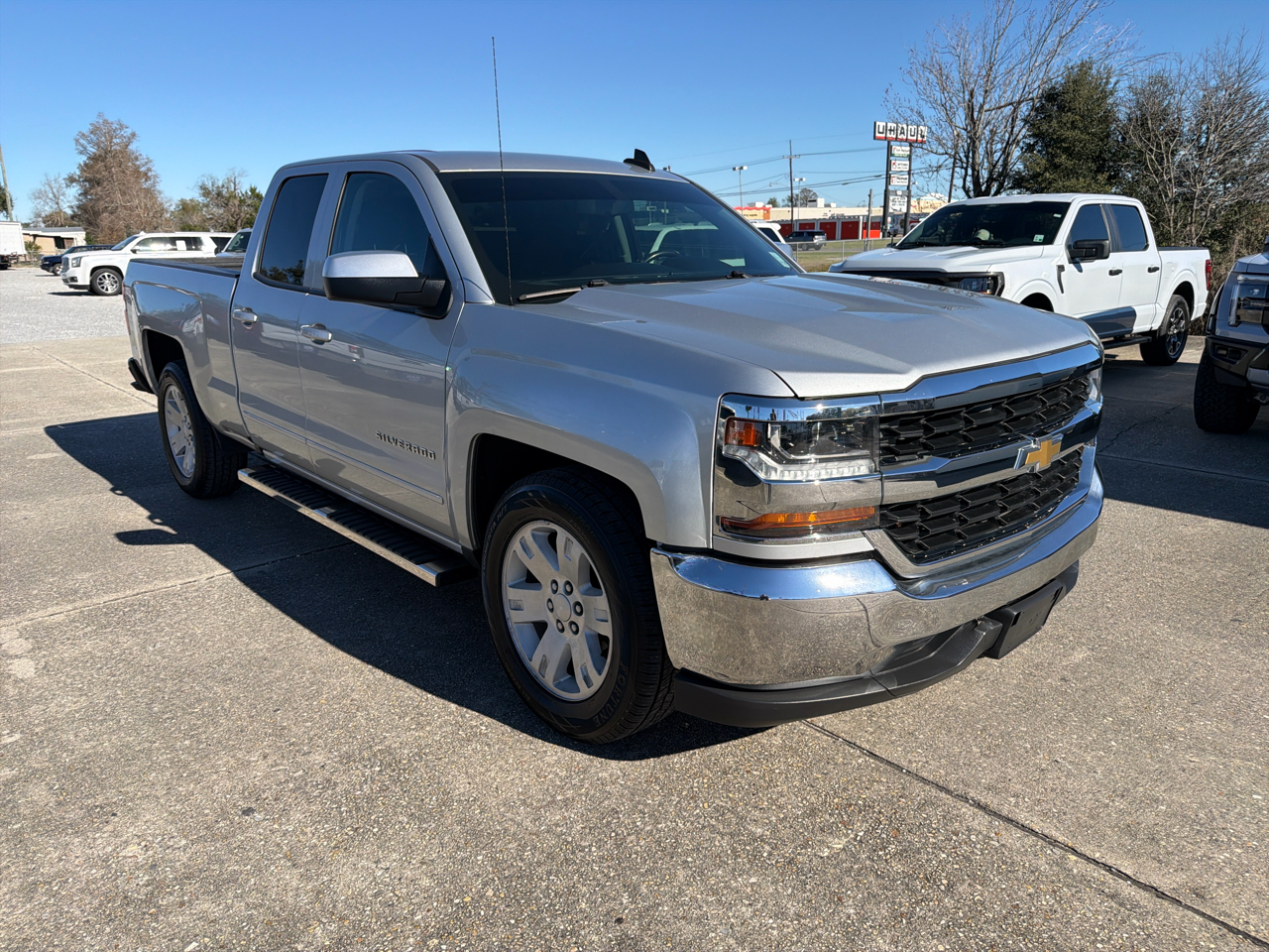 Chevrolet Silverado 1500 LT Double Cab 2WD 2019