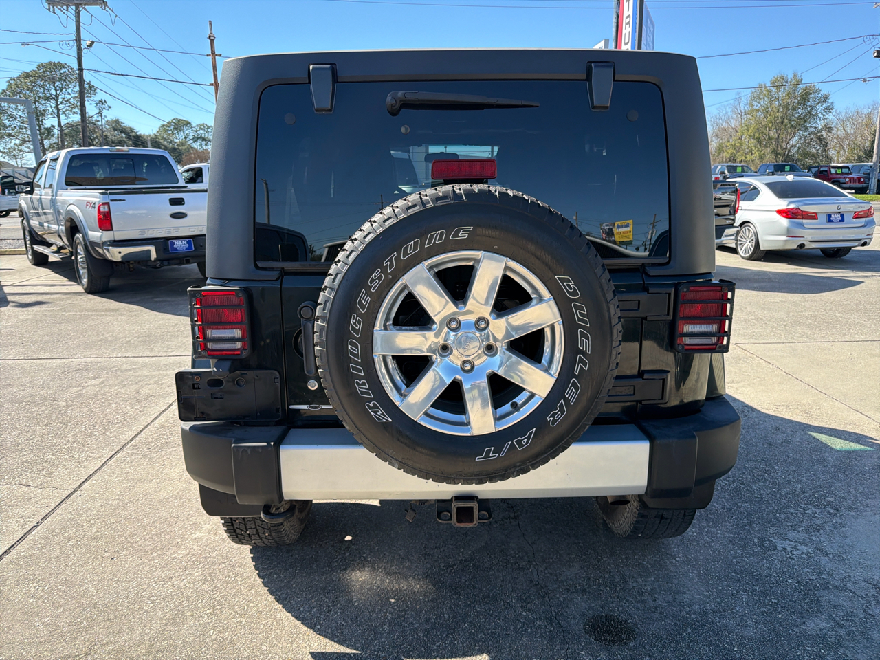 Jeep Wrangler Unlimited Sahara 4WD 2012