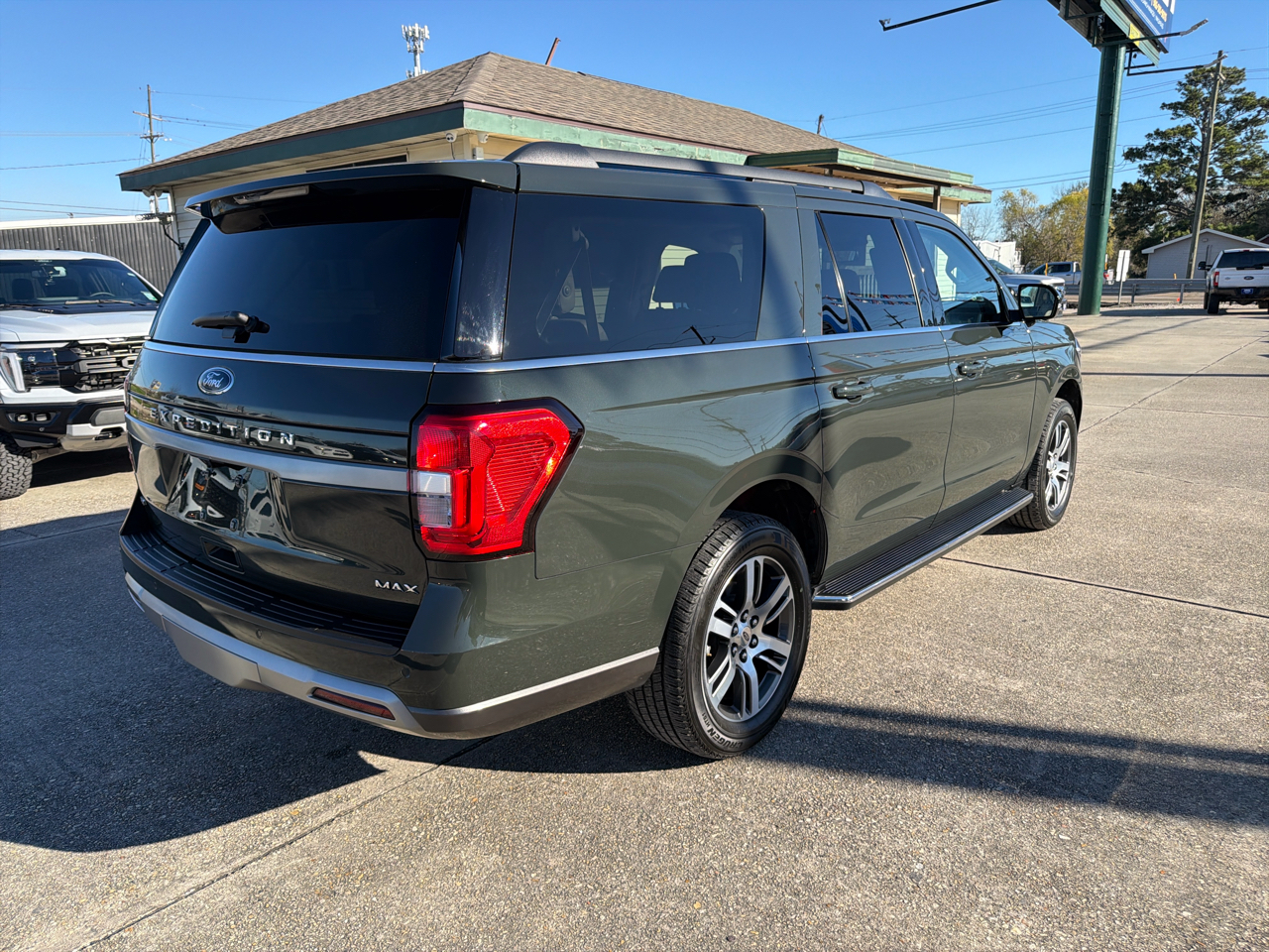 Ford Expedition MAX XLT 2022