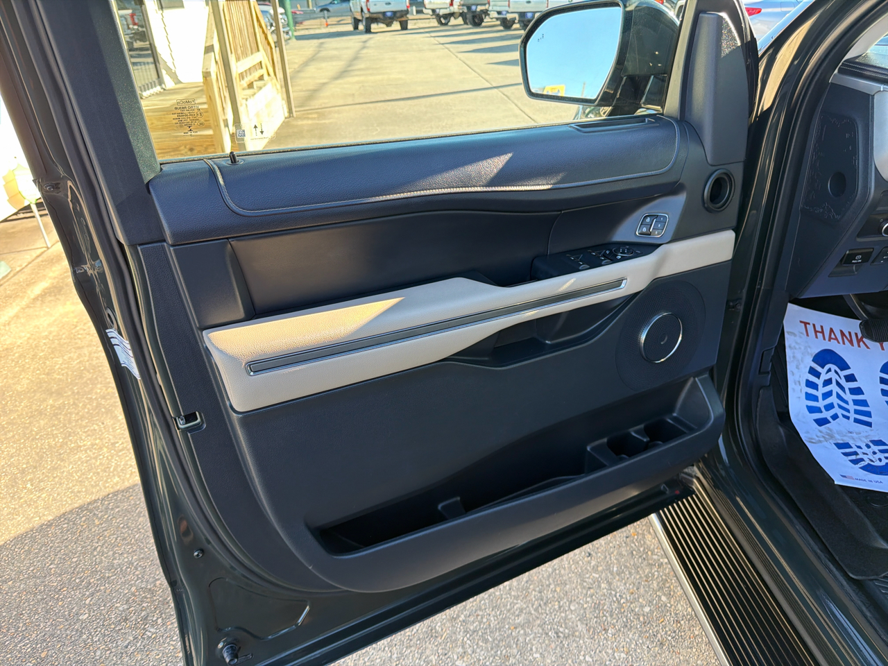 Ford Expedition MAX XLT 2022