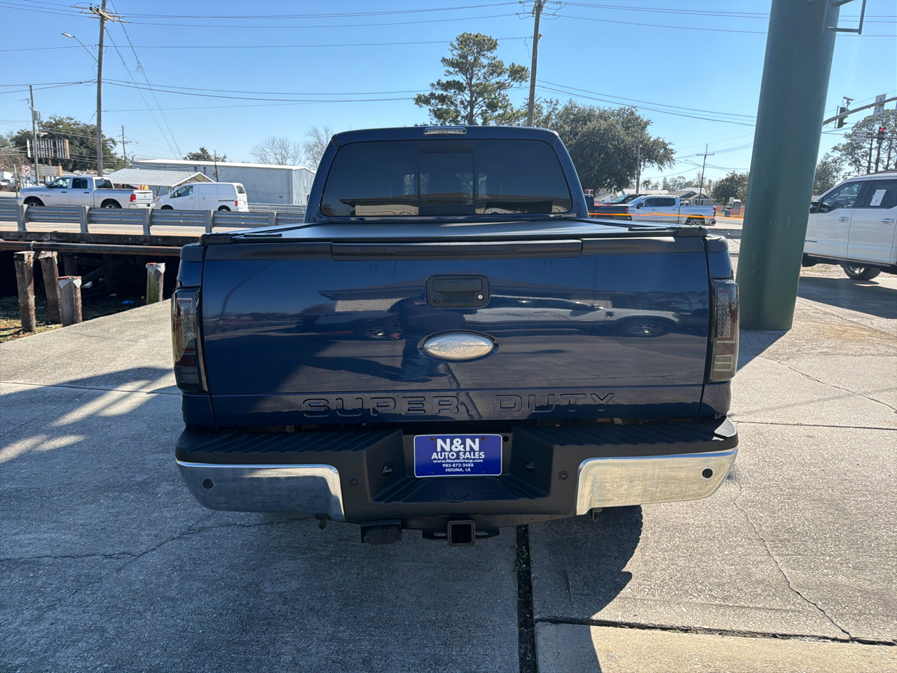 Ford F-250 SD Lariat Crew Cab 4WD 2011