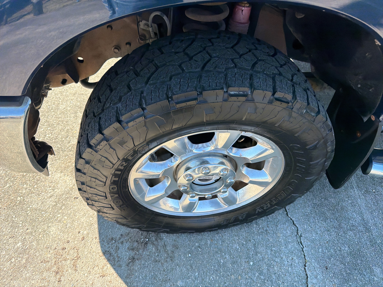 Ford F-250 SD Lariat Crew Cab 4WD 2011