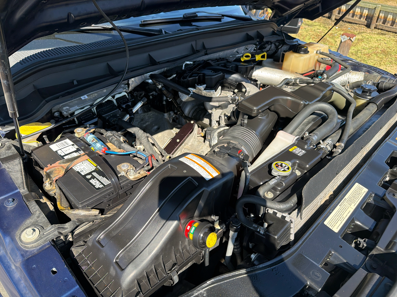 Ford F-250 SD Lariat Crew Cab 4WD 2011