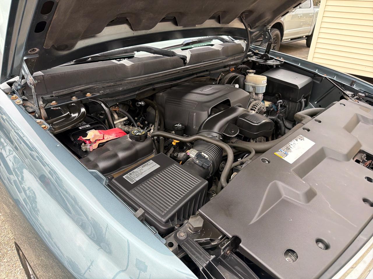 Chevrolet Silverado 1500 1LT Crew Cab 2WD 2009