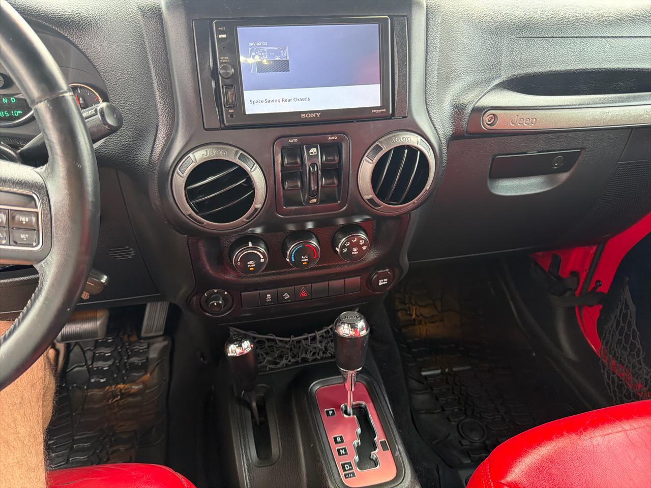 Jeep Wrangler Unlimited Sport 4WD 2015