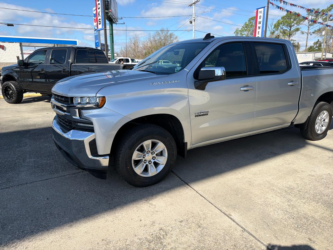 Chevrolet Silverado 1500 1LT Crew Cab 2WD 2020