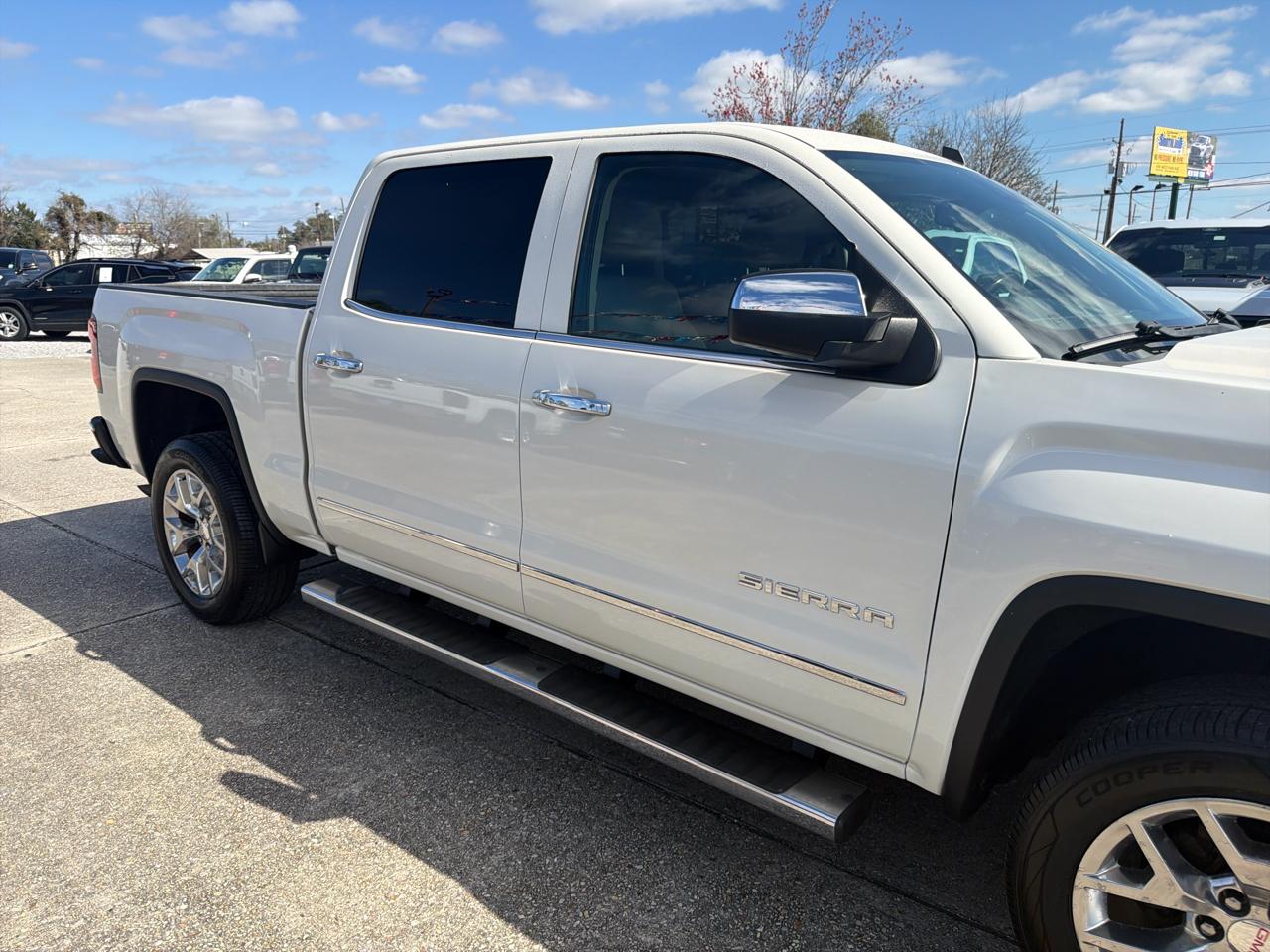 GMC Sierra 1500 2WD Crew Cab 143.5" SLT 2014