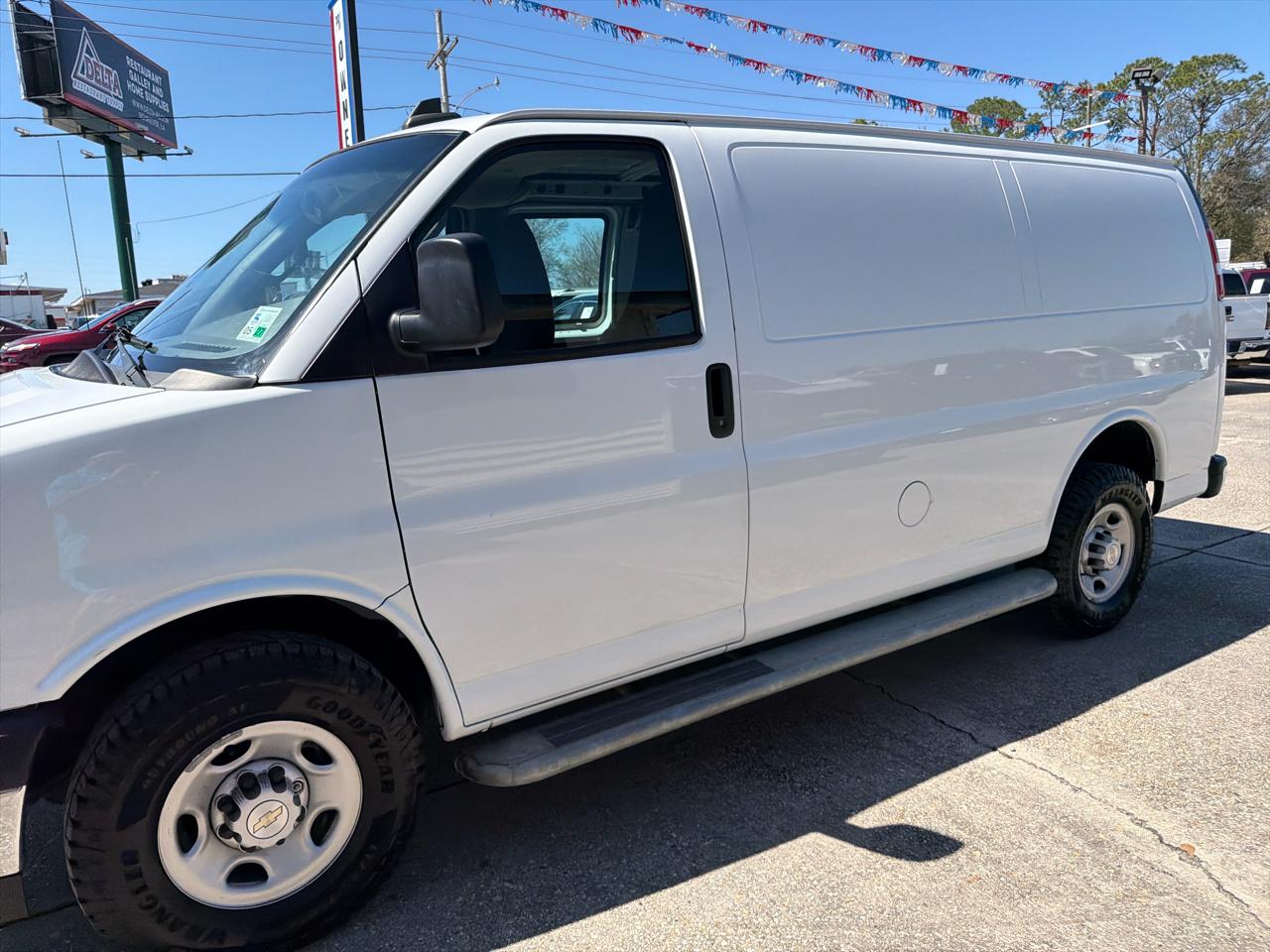 Chevrolet Express 2500 Cargo 2022