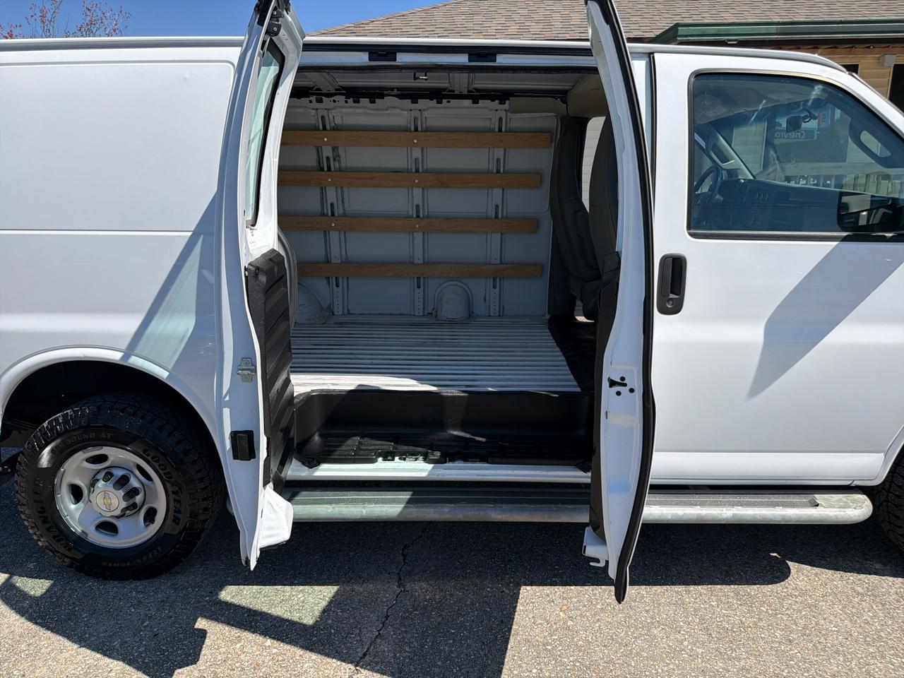 Chevrolet Express 2500 Cargo 2022