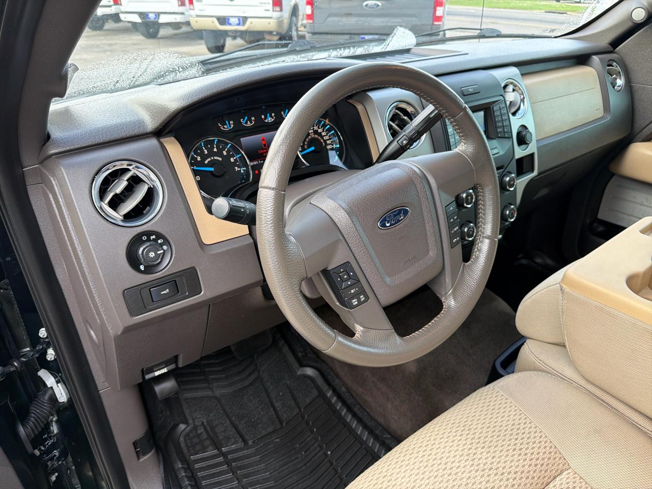 Ford F-150 XLT 2WD SuperCrew 5.5' Box 2014