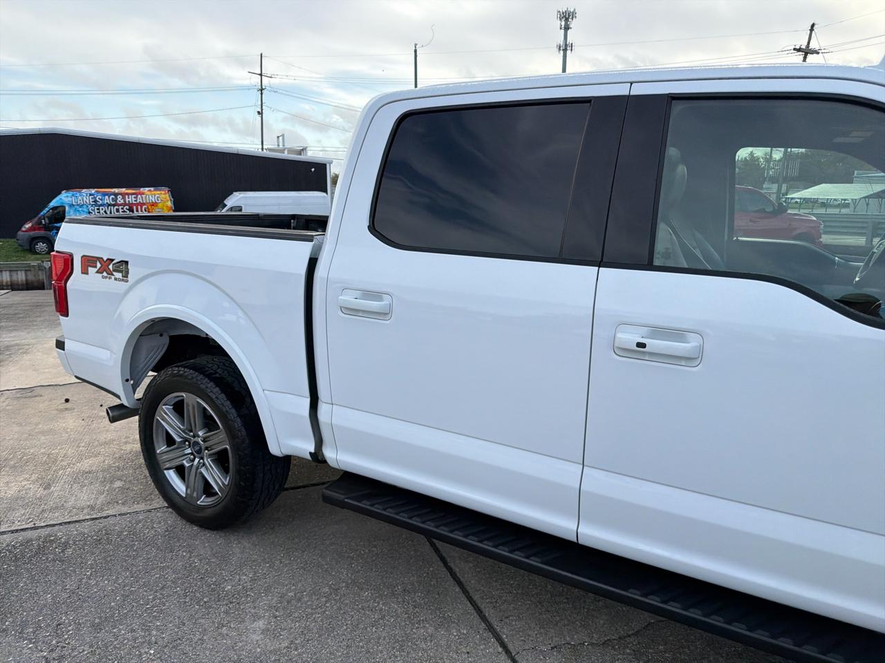 Ford F-150 Lariat 4WD SuperCrew 5.5' Box 2018