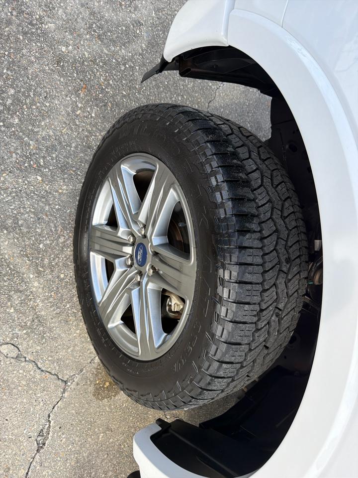 Ford F-150 Lariat 4WD SuperCrew 5.5' Box 2018