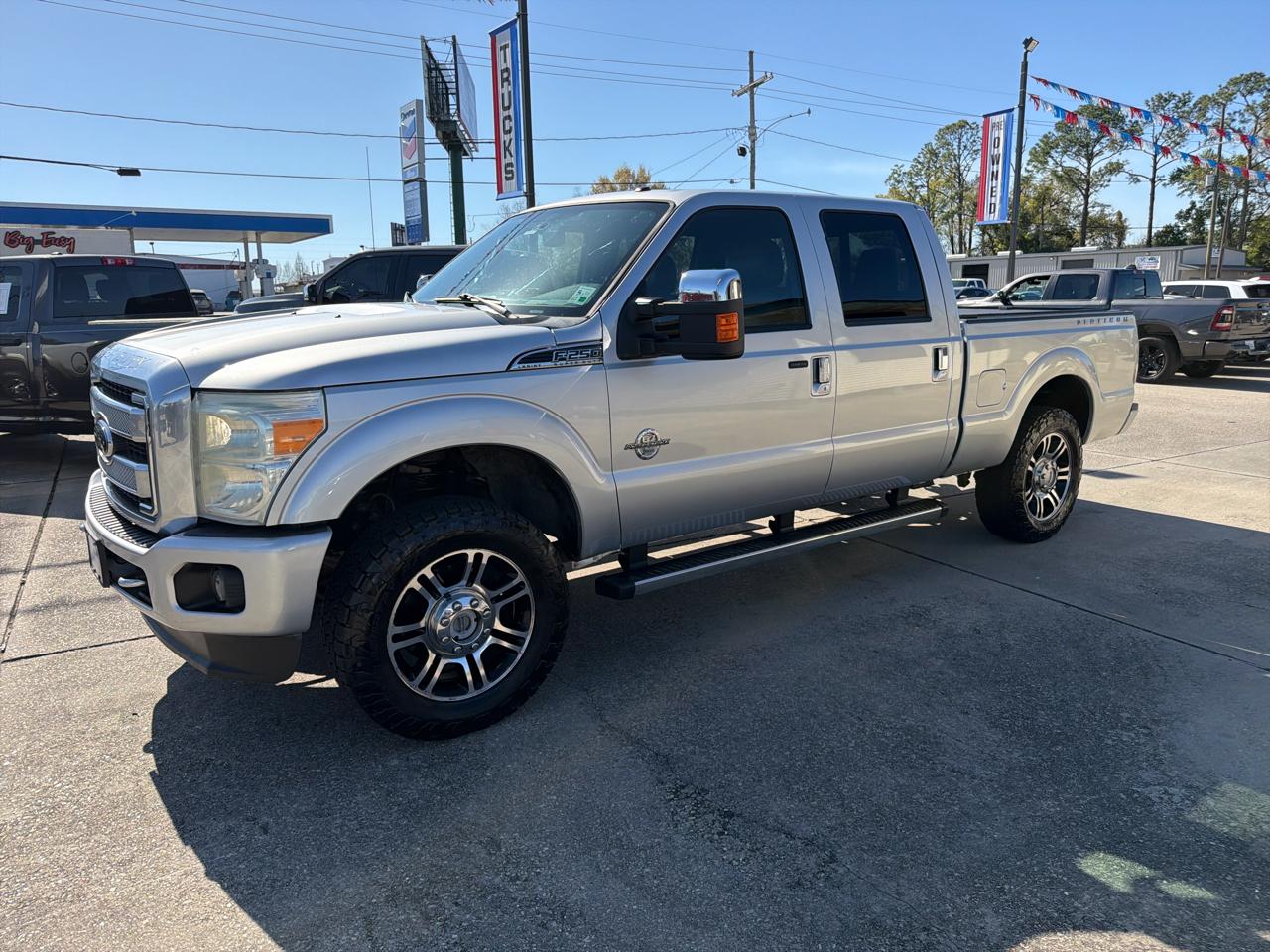 Ford F-250 SD Platinum Crew Cab 4WD 2016