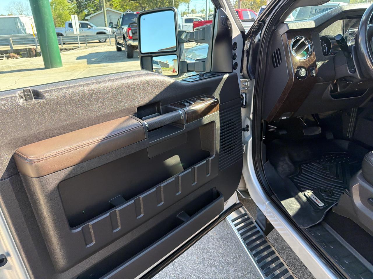 Ford F-250 SD Platinum Crew Cab 4WD 2016