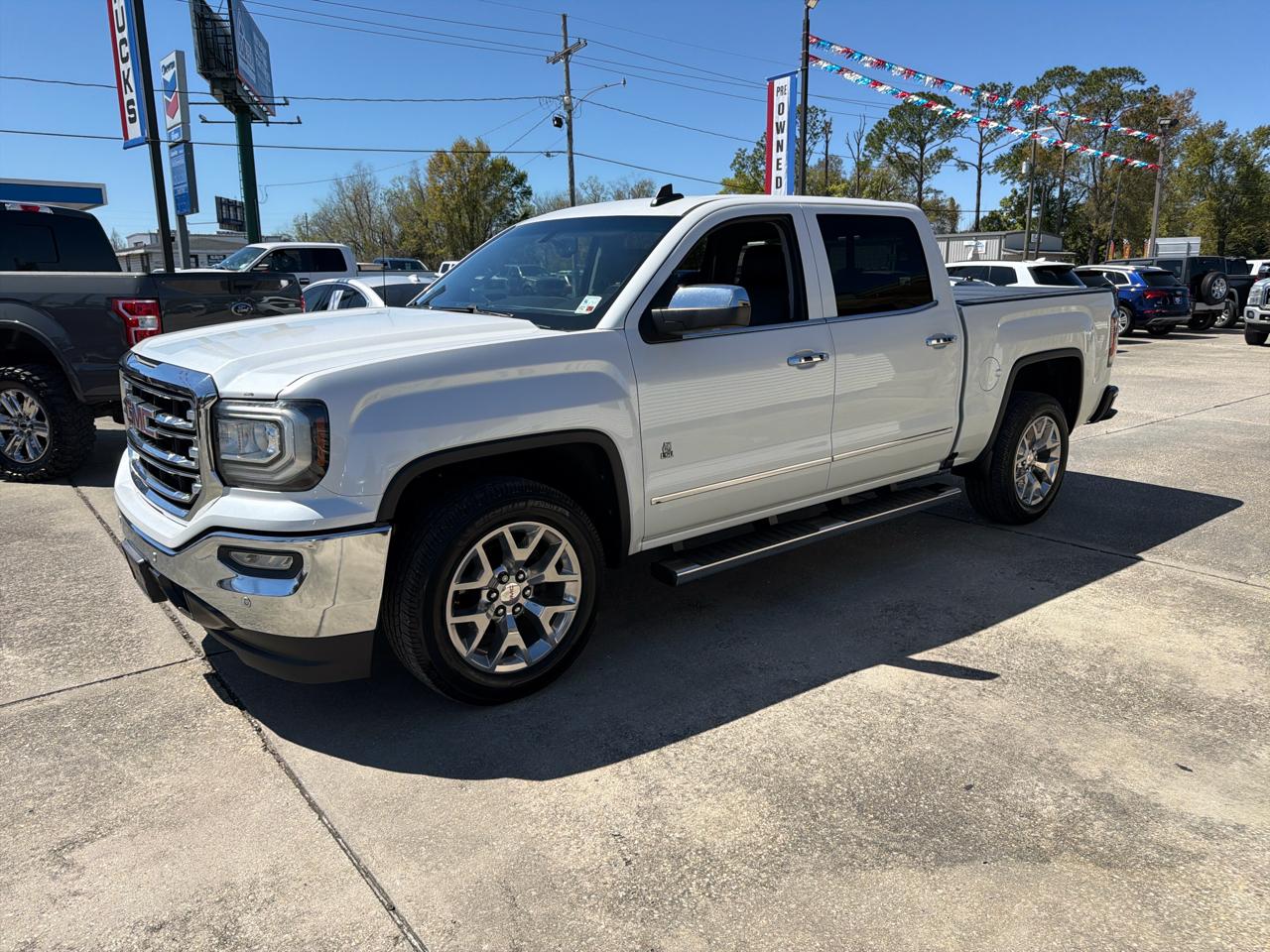 GMC Sierra 1500 2WD Crew Cab 143.5" SLT 2018