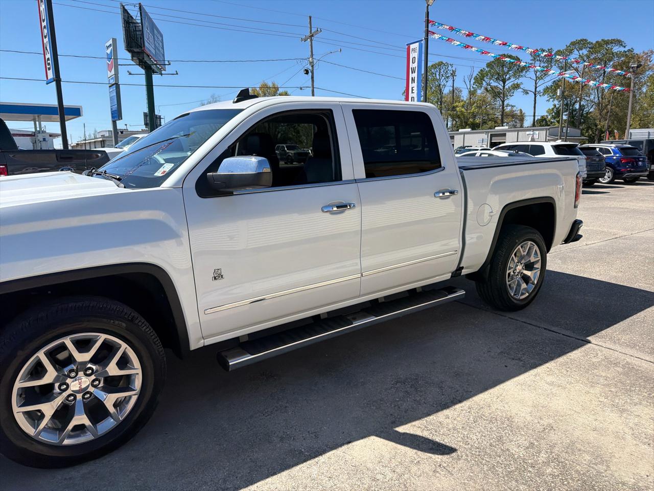 GMC Sierra 1500 2WD Crew Cab 143.5" SLT 2018