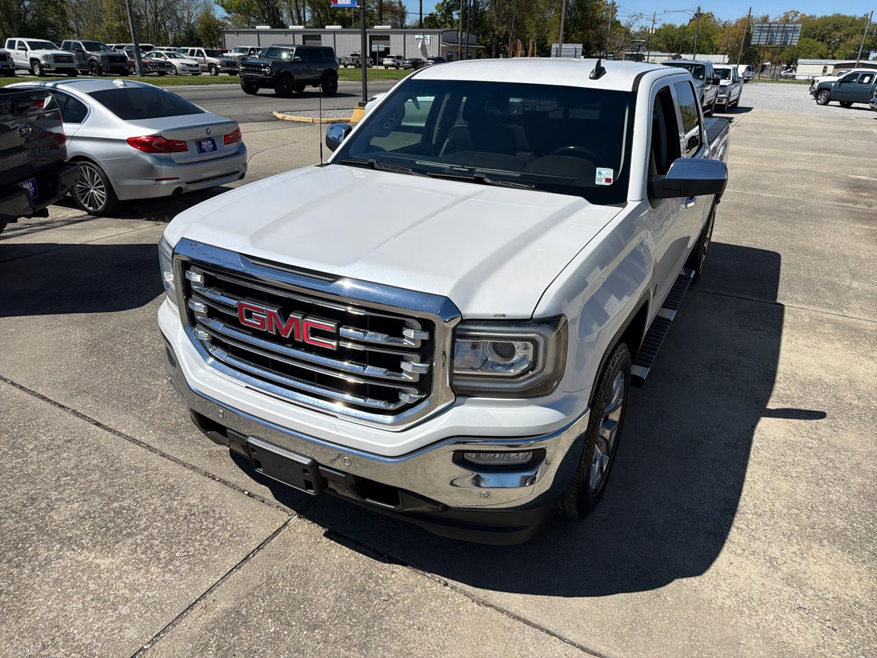 GMC Sierra 1500 2WD Crew Cab 143.5" SLT 2018