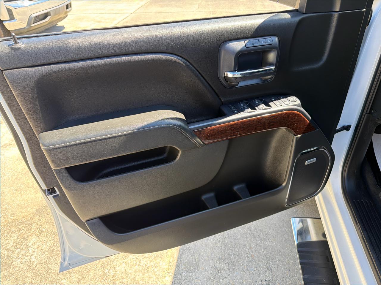 GMC Sierra 1500 2WD Crew Cab 143.5" SLT 2018