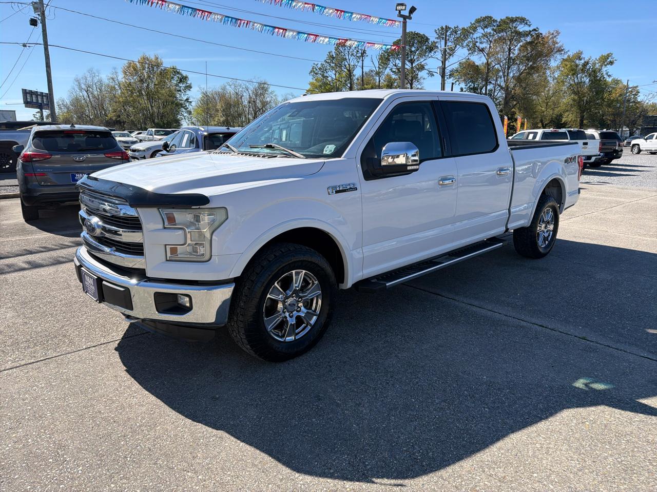 Ford F-150 Lariat 4WD SuperCrew 5.5' Box 2015