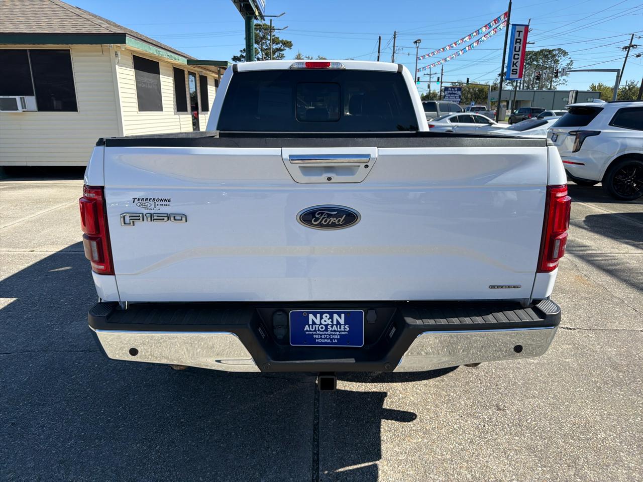 Ford F-150 Lariat 4WD SuperCrew 5.5' Box 2015