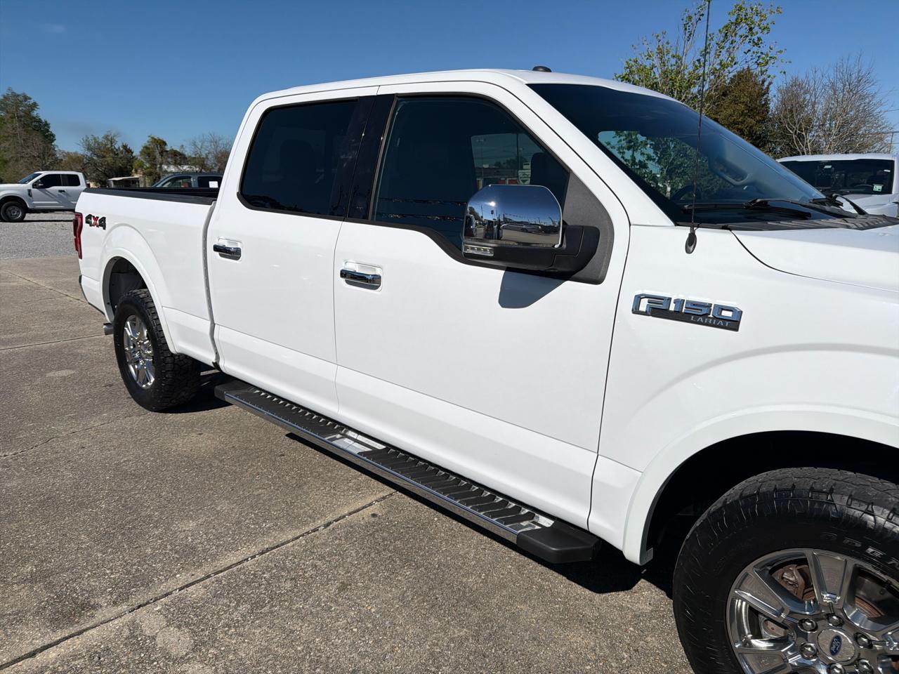 Ford F-150 Lariat 4WD SuperCrew 5.5' Box 2015