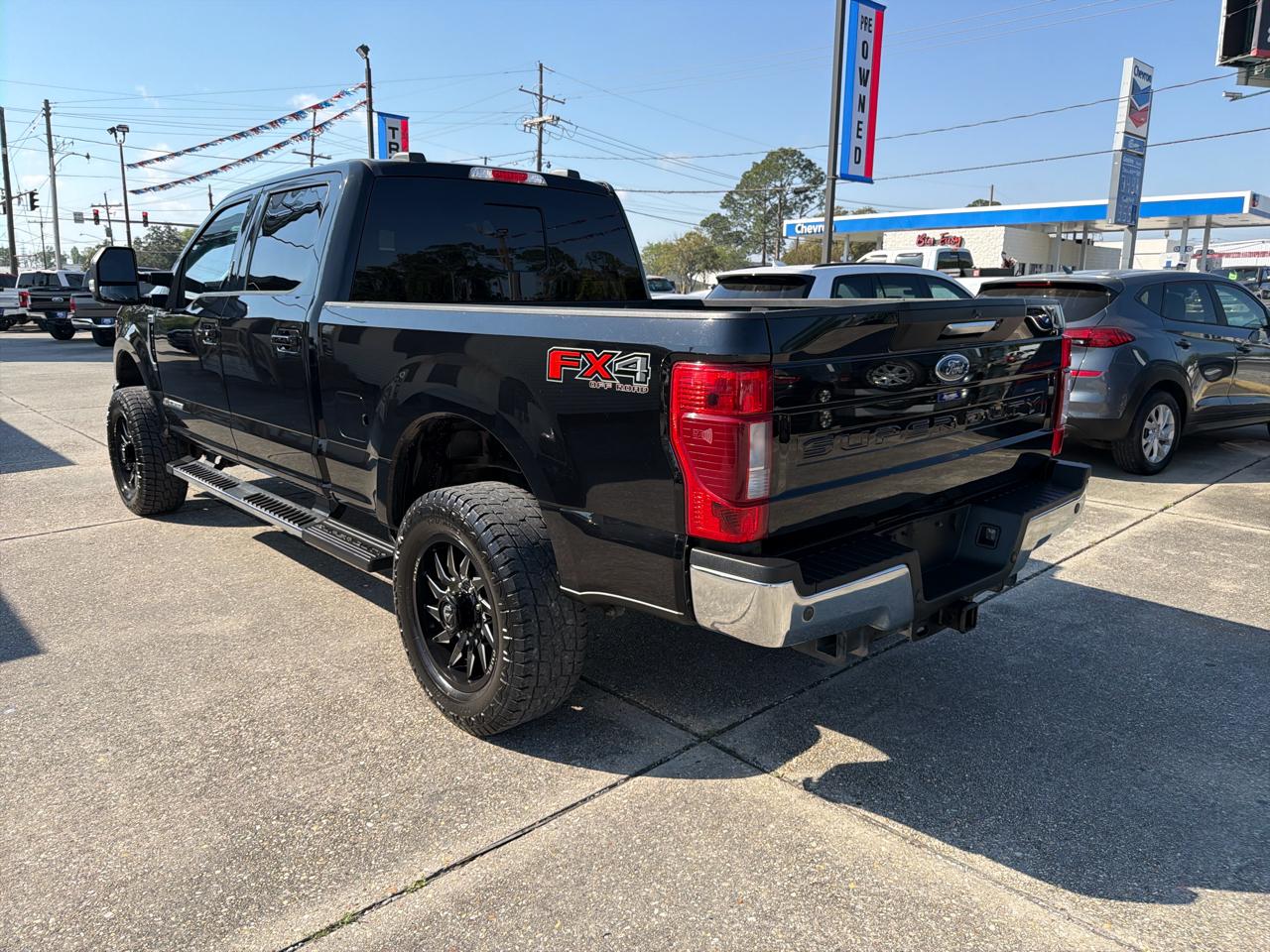 Ford F-250 SD Lariat Crew Cab 4WD 2021