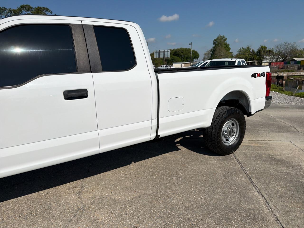 Ford F-250 SD XL Crew Cab Long Bed 4WD 2022
