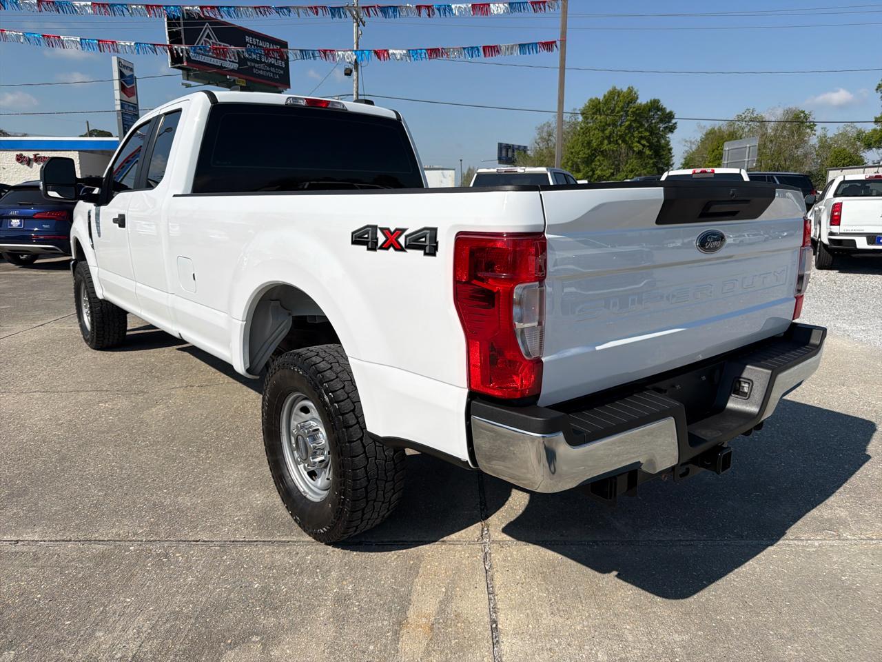 Ford F-250 SD XL Crew Cab Long Bed 4WD 2022