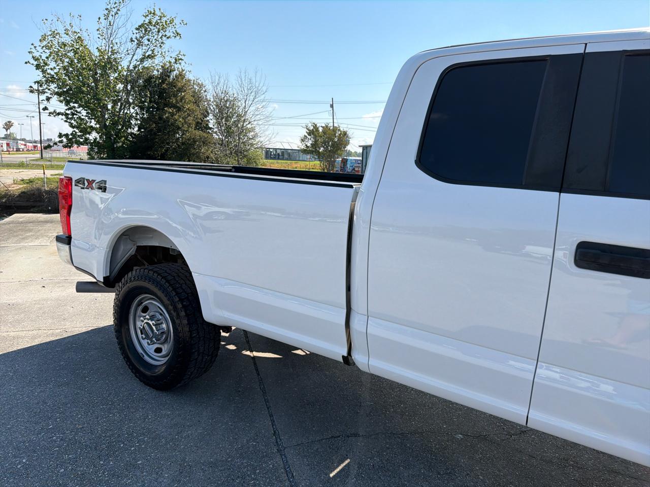 Ford F-250 SD XL Crew Cab Long Bed 4WD 2022