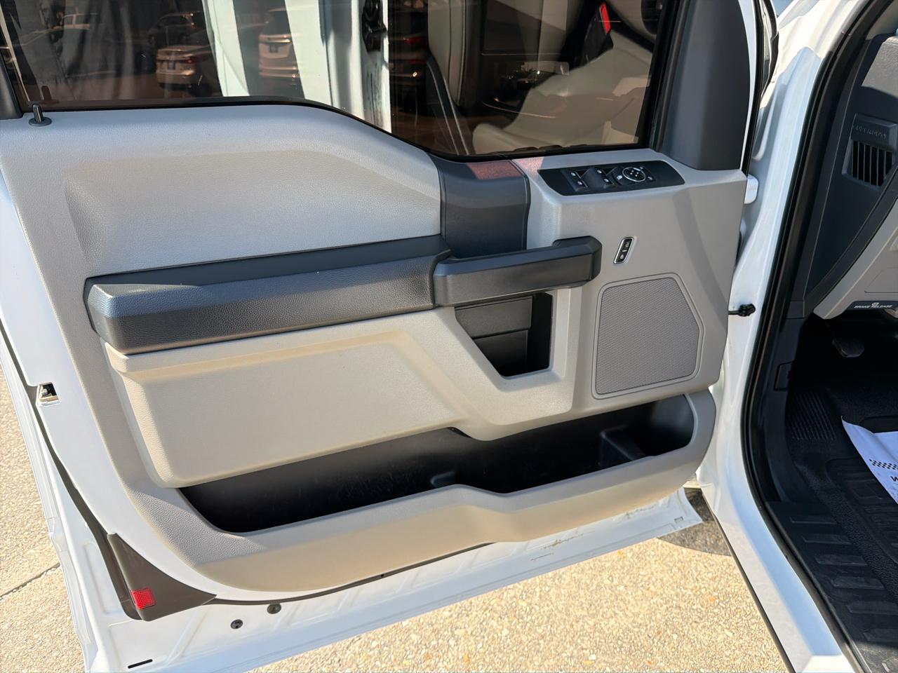 Ford F-250 SD XL Crew Cab Long Bed 4WD 2022