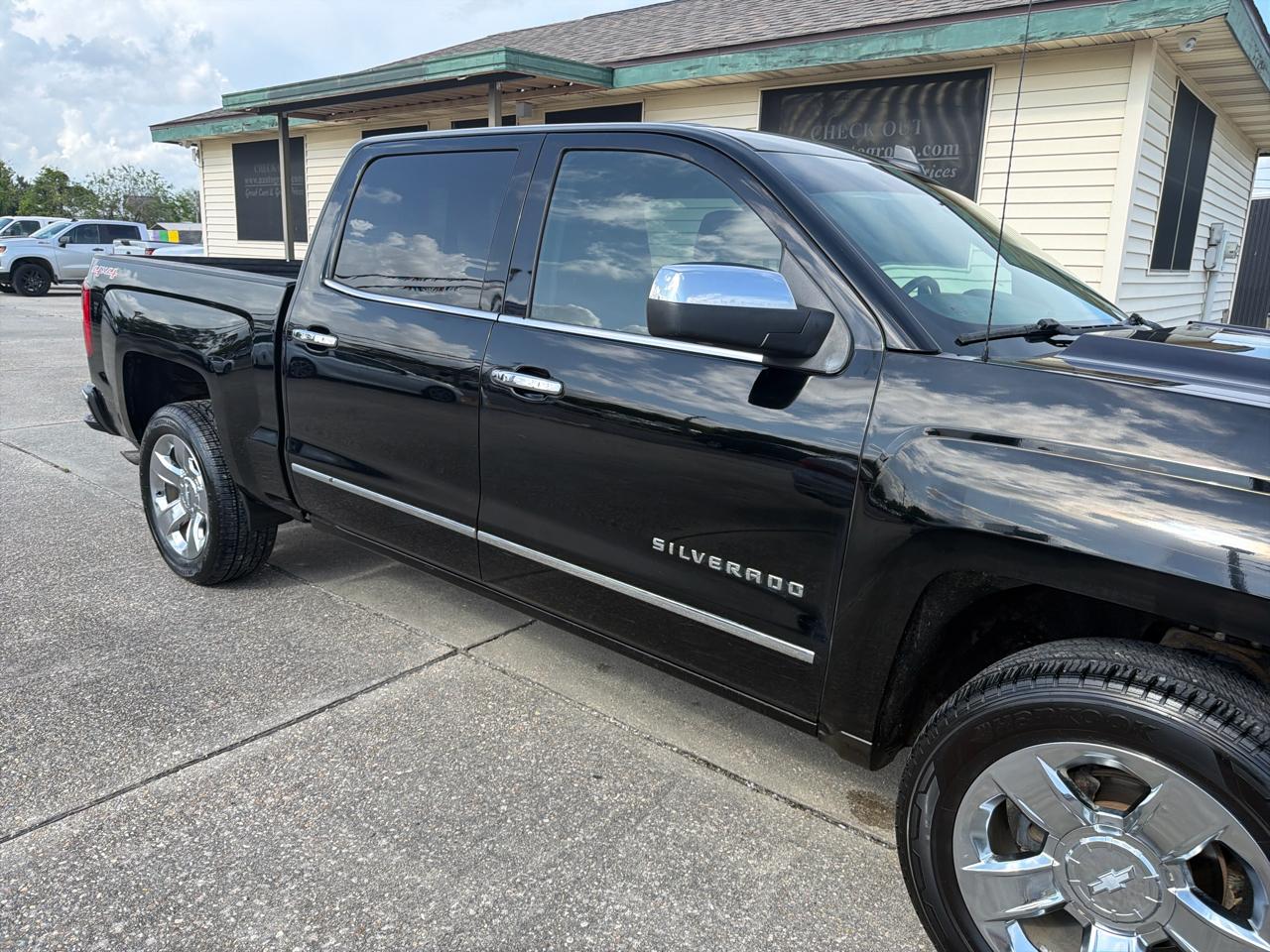 Chevrolet Silverado 1500 LTZ Crew Cab 4WD 2017
