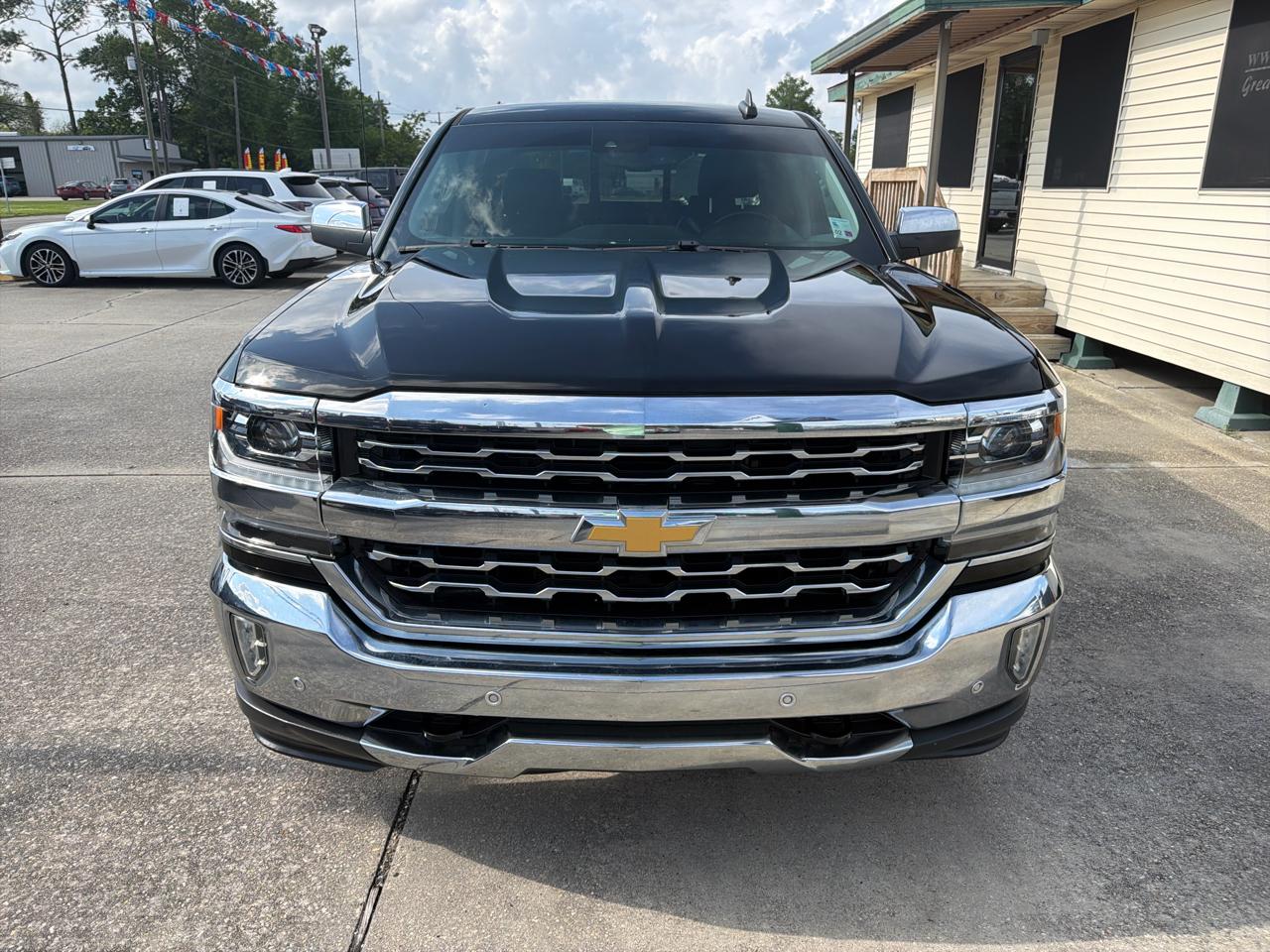 Chevrolet Silverado 1500 LTZ Crew Cab 4WD 2017