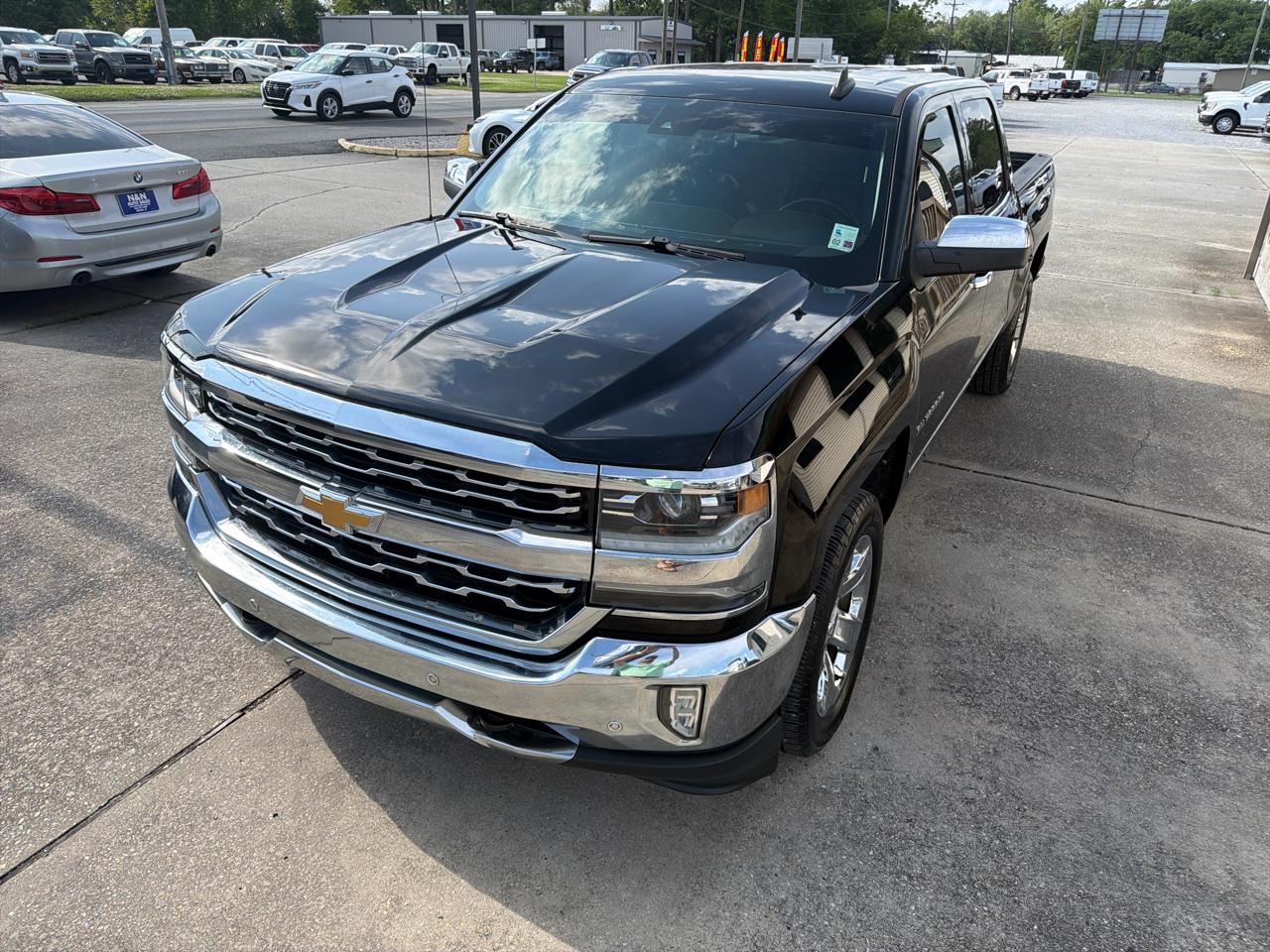 Chevrolet Silverado 1500 LTZ Crew Cab 4WD 2017