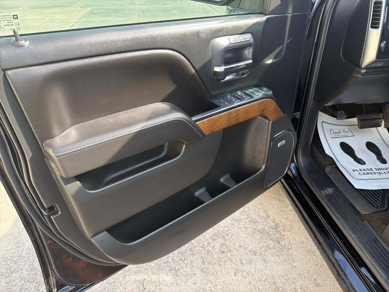 Chevrolet Silverado 1500 LTZ Crew Cab 4WD 2017